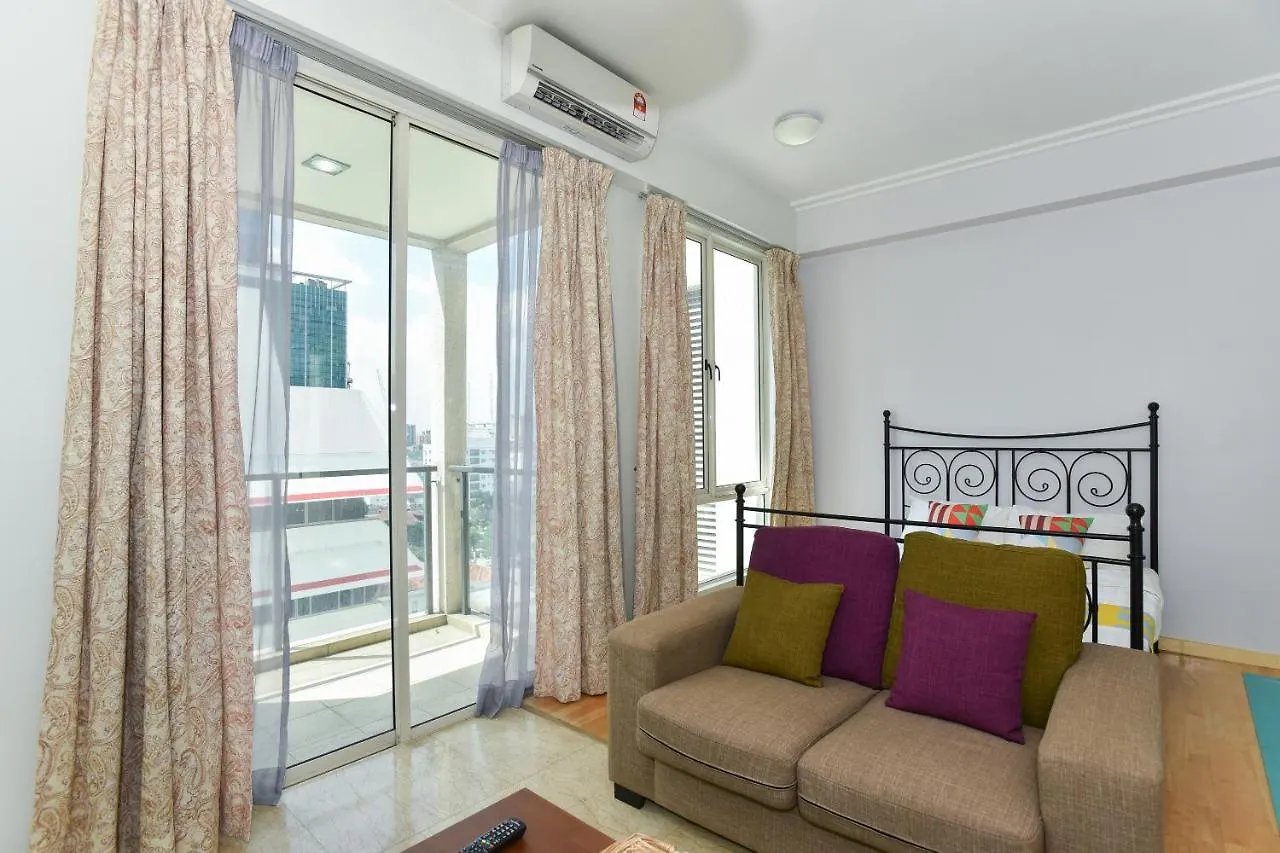 Apartment Oyo Home 651 Premium Studio 231 Tr Suite